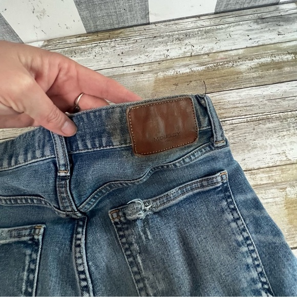 Moussy Vintage Velma Skinny Cut Off Shorts - Picture 9 of 11